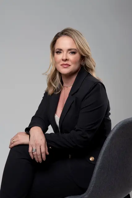 Segundo a especialista Vânia de Paula, os tratamentos capilares são bastante requisitados, seguidos de harmonização facial, botox e depilação a laser